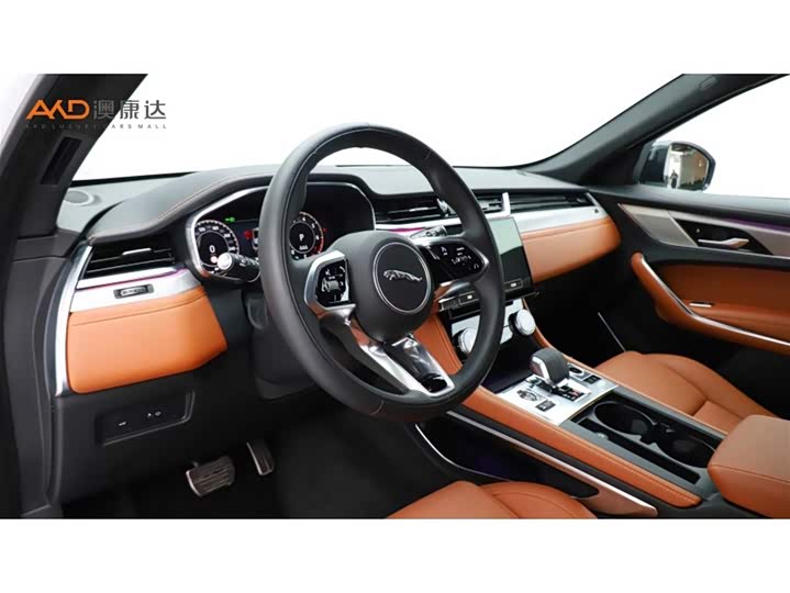 Фото 6 - Jaguar F-Pace