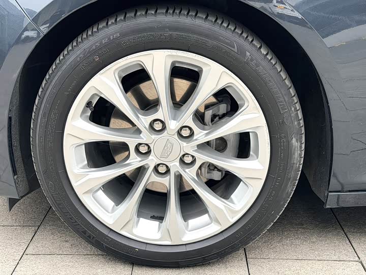 Фото 5 - Cadillac CT5