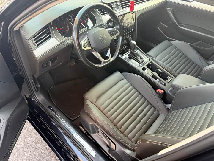 Фото 8 - Volkswagen Magotan