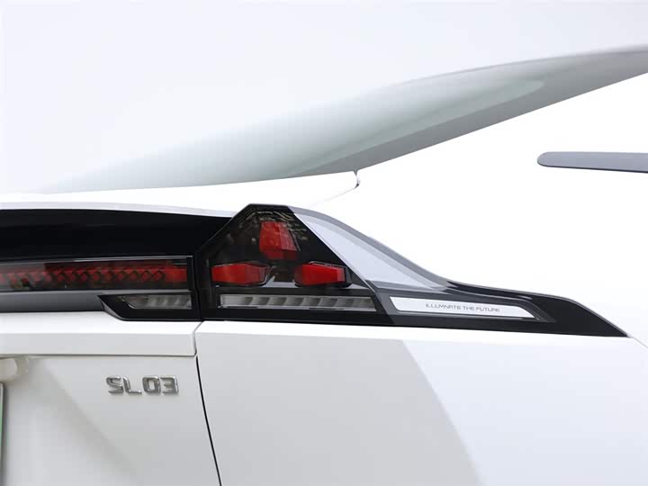 Фото 7 - Changan Deepal SL03