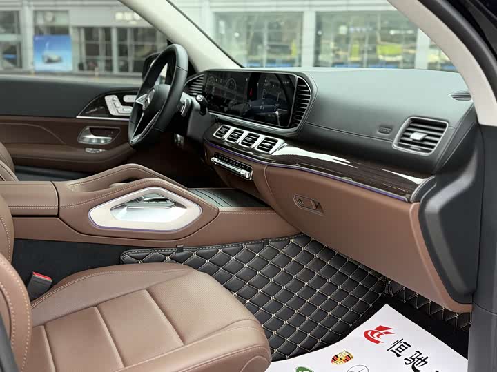 Фото 6 - Mercedes-Benz GLE-Class