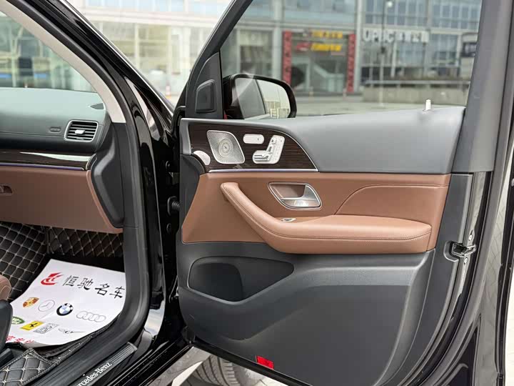 Фото 7 - Mercedes-Benz GLE-Class