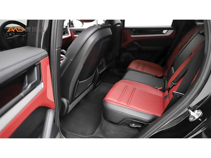 Фото 7 - Porsche Cayenne Hybrid