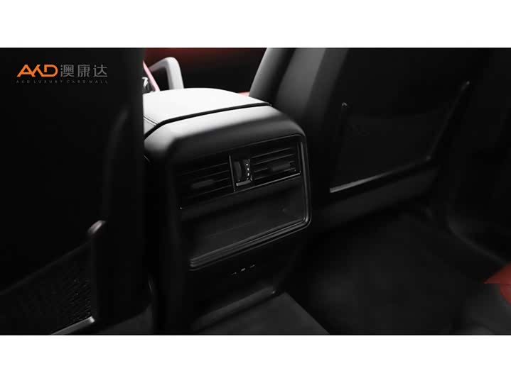 Фото 9 - Porsche Cayenne Hybrid