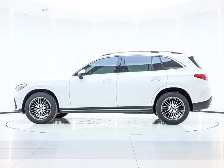 Фото 8 - Mercedes-Benz GLC-Class