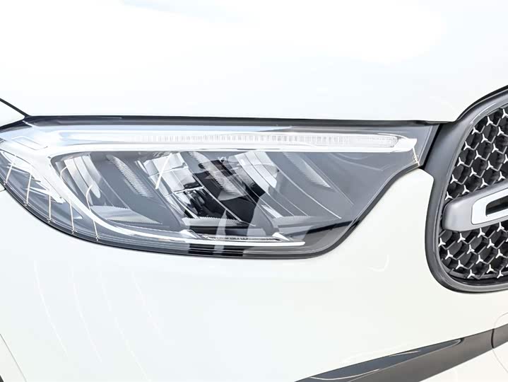 Фото 9 - Mercedes-Benz GLC-Class