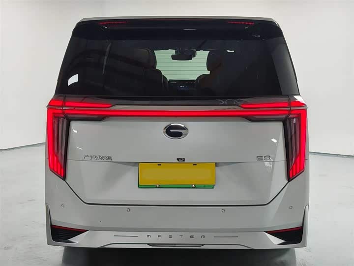 Фото 7 - GAC Trumpchi E9