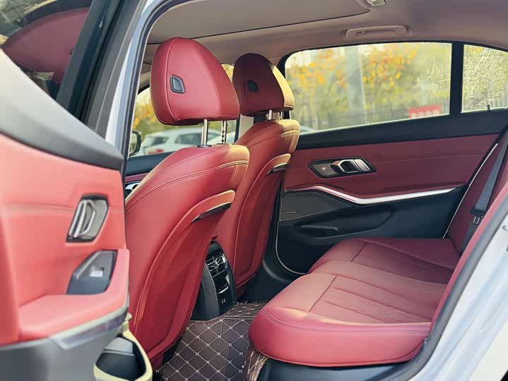 Фото 6 - BMW 3 Series