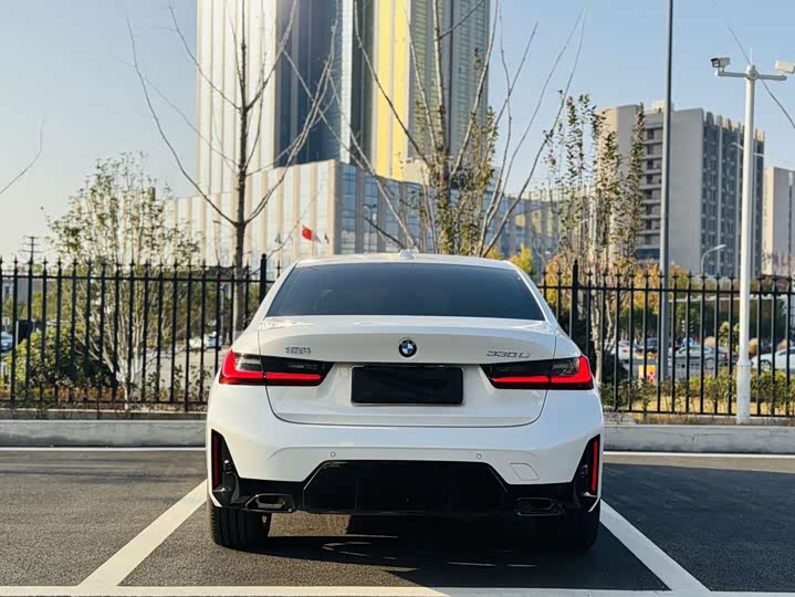 Фото 8 - BMW 3 Series