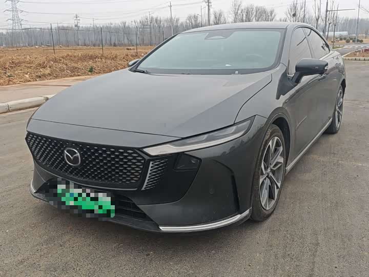 Фото 1 - Mazda EZ-6