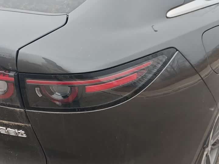 Фото 8 - Mazda EZ-6