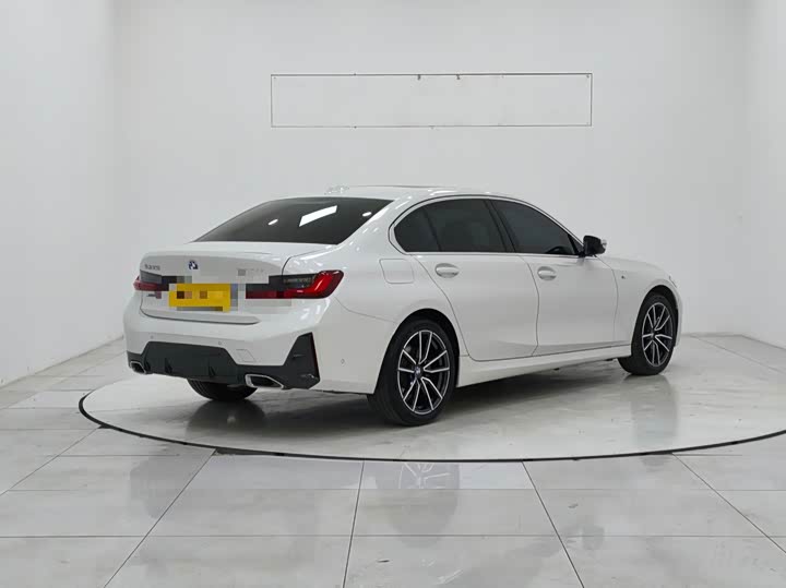 Фото 4 - BMW 3 Series