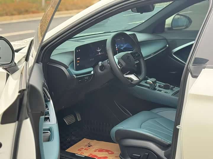 Фото 4 - MG Motor 7