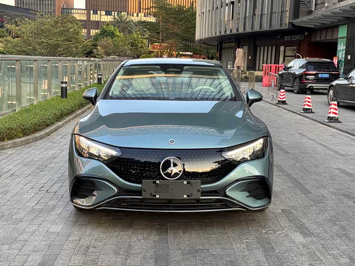 Фото 2 - Mercedes-Benz EQE