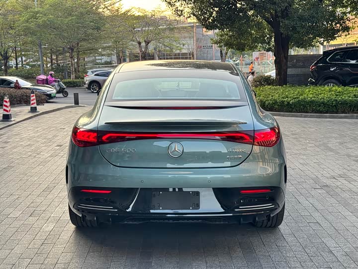 Фото 5 - Mercedes-Benz EQE