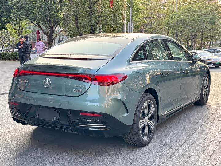 Фото 6 - Mercedes-Benz EQE