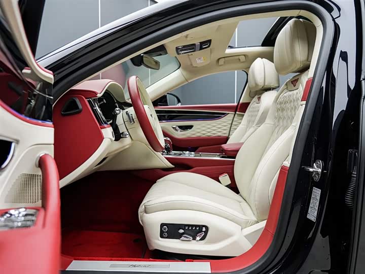 Фото 7 - Bentley Flying Spur Hybrid