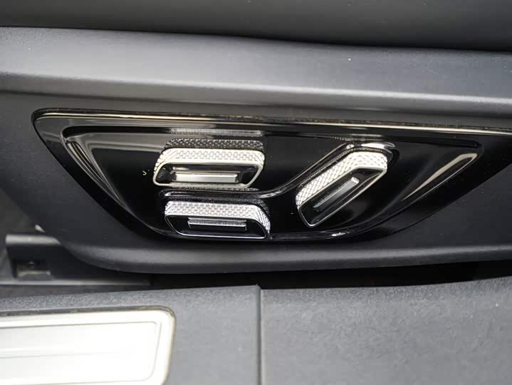 Фото 6 - Lincoln Z (Zephyr)