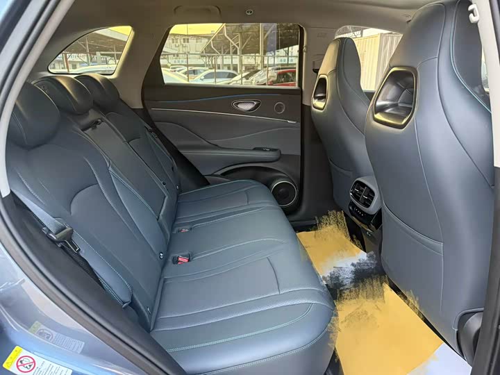 Фото 9 - BYD Sea Lion 07 DM-i Hybrid