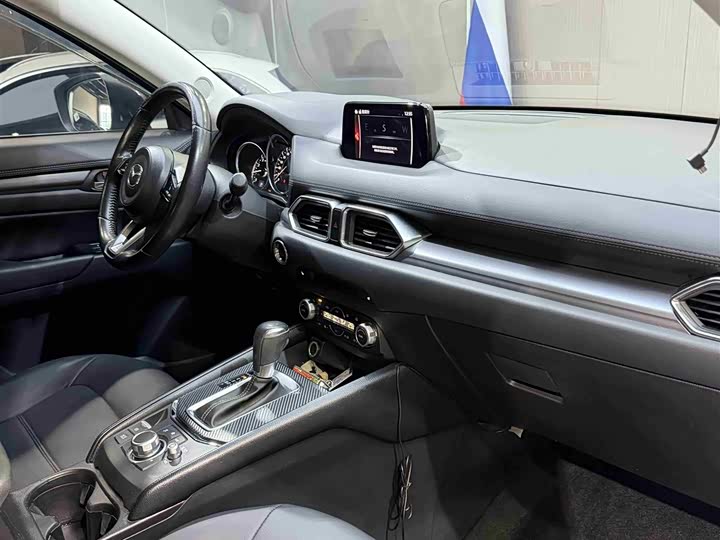 Фото 9 - Mazda CX-5