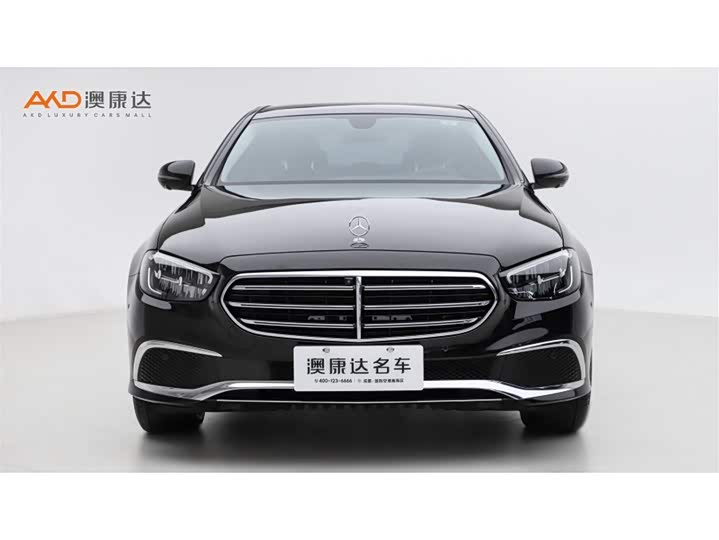 Фото 2 - Mercedes-Benz E-Class