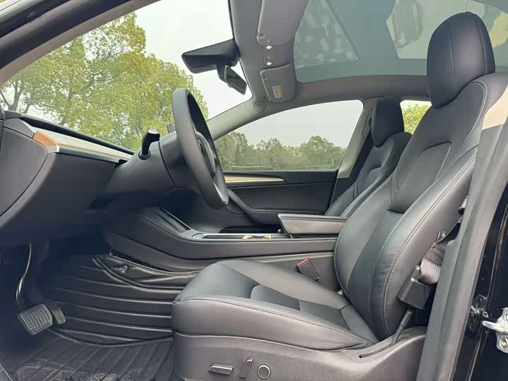 Фото 5 - Tesla Model Y