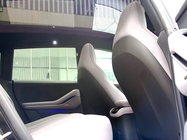 Фото 5 - Nio ET5T