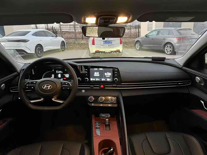 Фото 5 - Hyundai Elantra N line