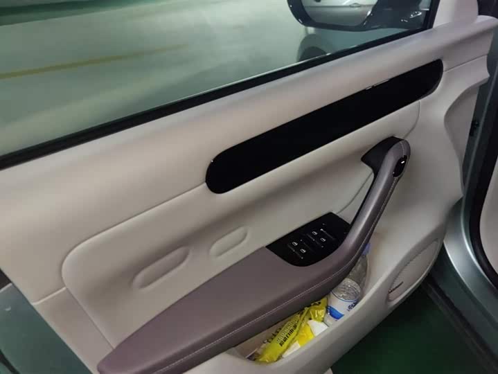 Фото 7 - Leapmotor C11