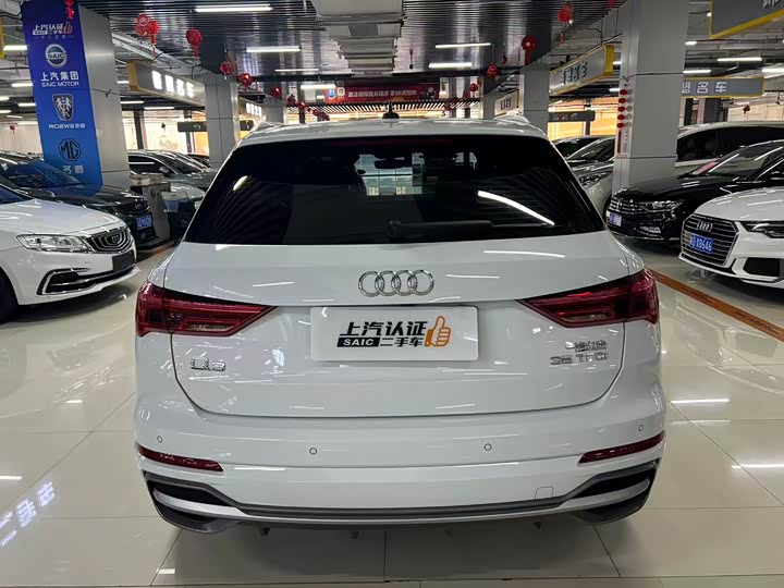 Фото 7 - Audi Q3