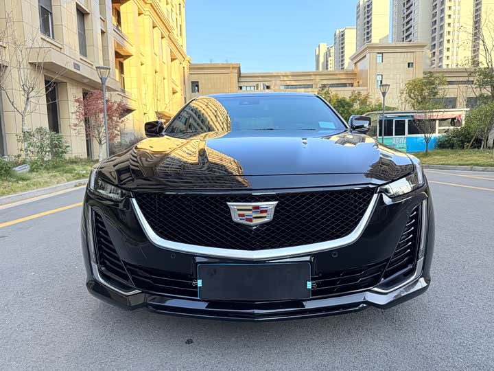 Фото 2 - Cadillac CT5