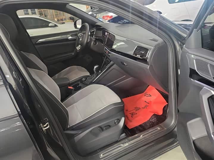 Фото 8 - Volkswagen Tayron