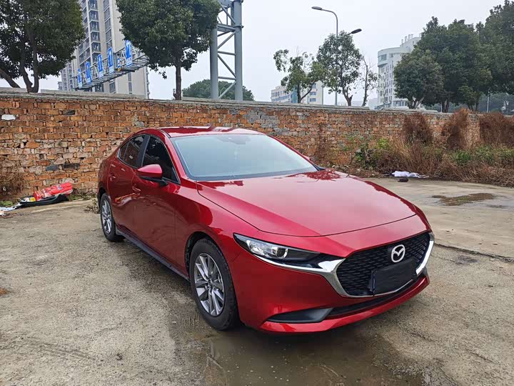 Фото 3 - Mazda 3 (Axela)