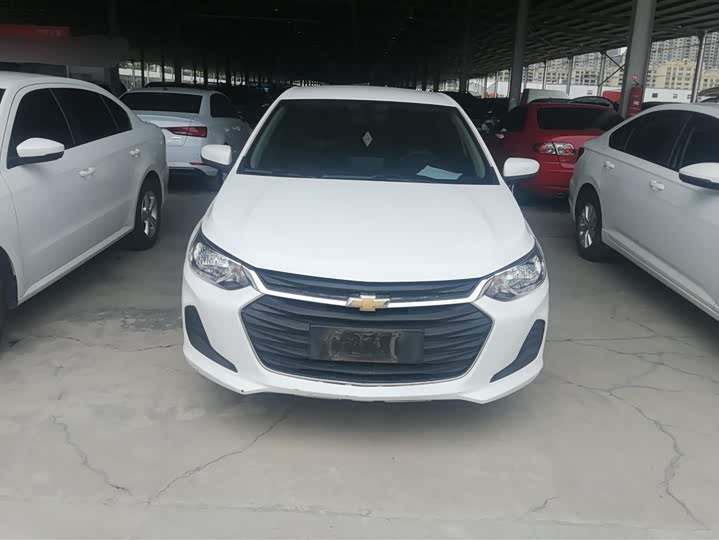 Фото 2 - Chevrolet Onix (Cavalier)