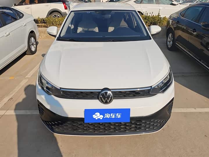 Фото 2 - Volkswagen Lavida