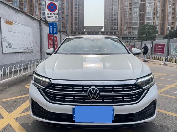 Фото 2 - Volkswagen Sagitar L