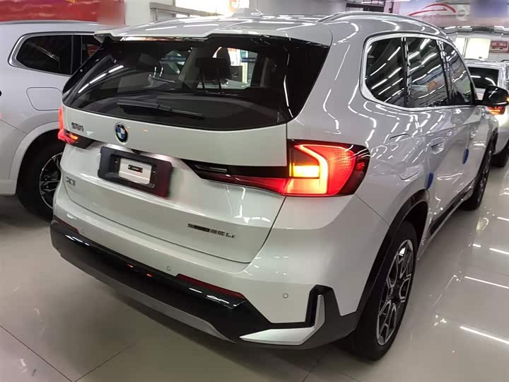 Фото 7 - BMW X1