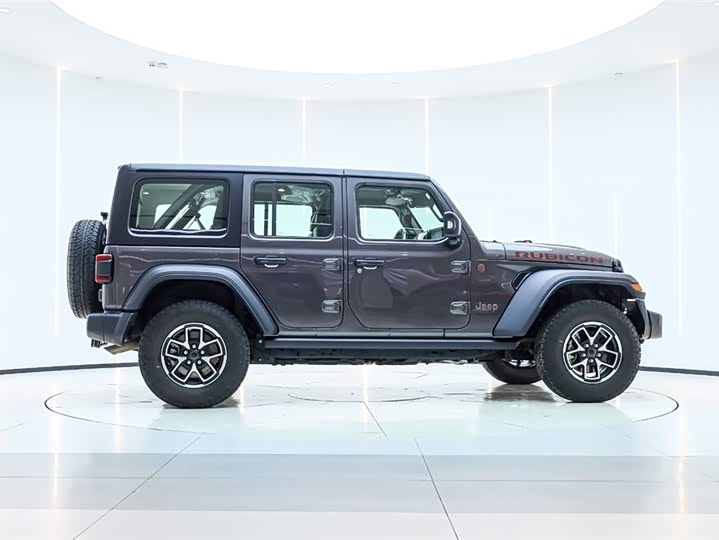 Фото 6 - Jeep Wrangler