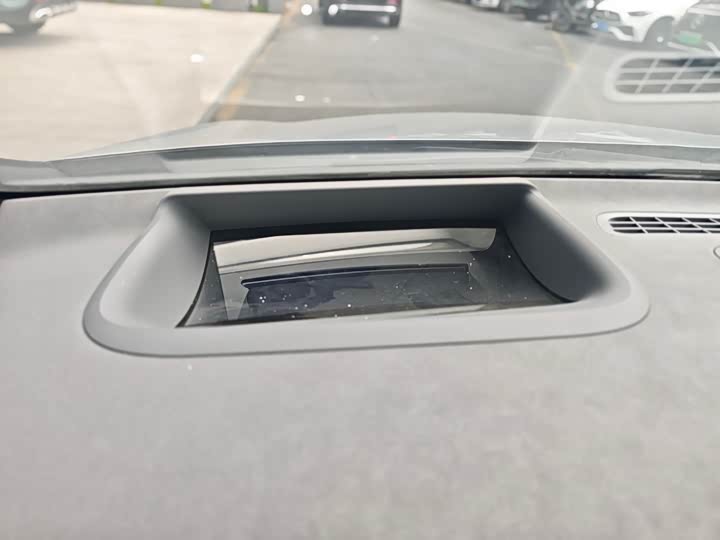 Фото 4 - Mercedes-Benz EQE