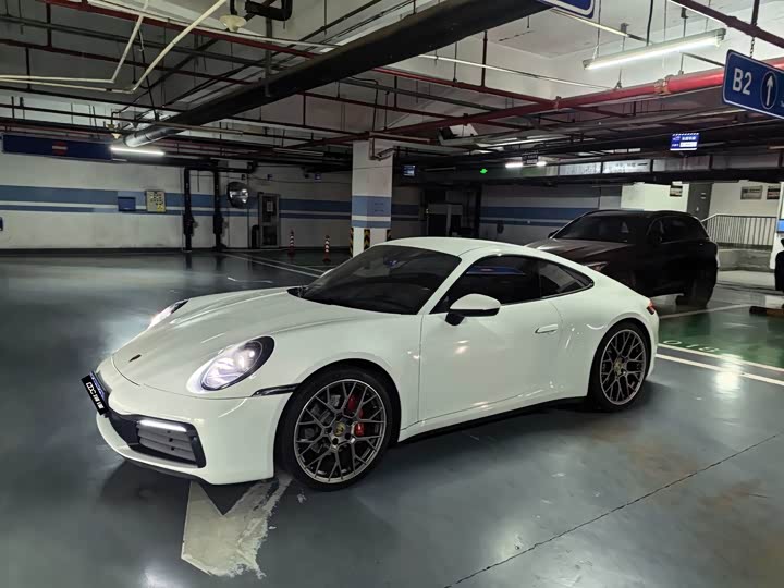 Фото 1 - Porsche 911