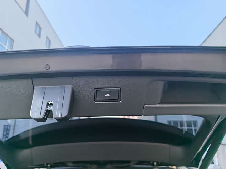 Фото 8 - Volkswagen Tayron