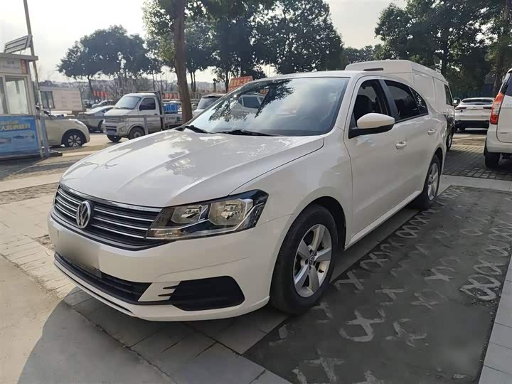 Фото 2 - Volkswagen Lavida