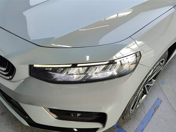 Фото 5 - Geely Preface