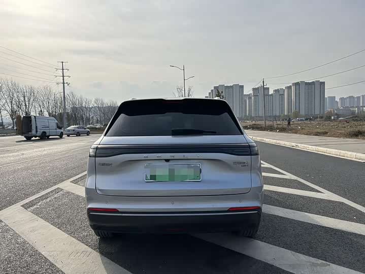 Фото 5 - Geely Galaxy Starship 7