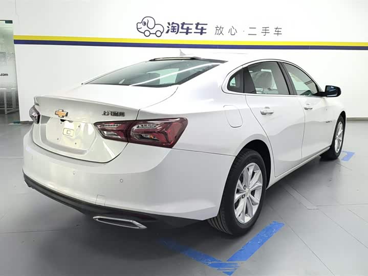 Фото 3 - Chevrolet Malibu XL