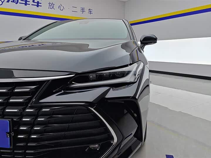 Фото 5 - Toyota Avalon