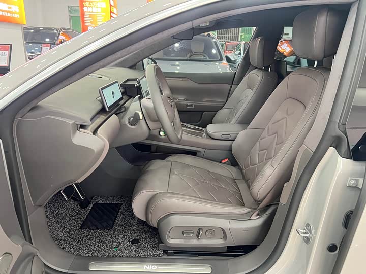 Фото 8 - Nio ET7