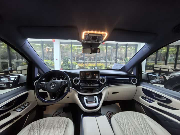 Фото 4 - Mercedes-Benz Vito