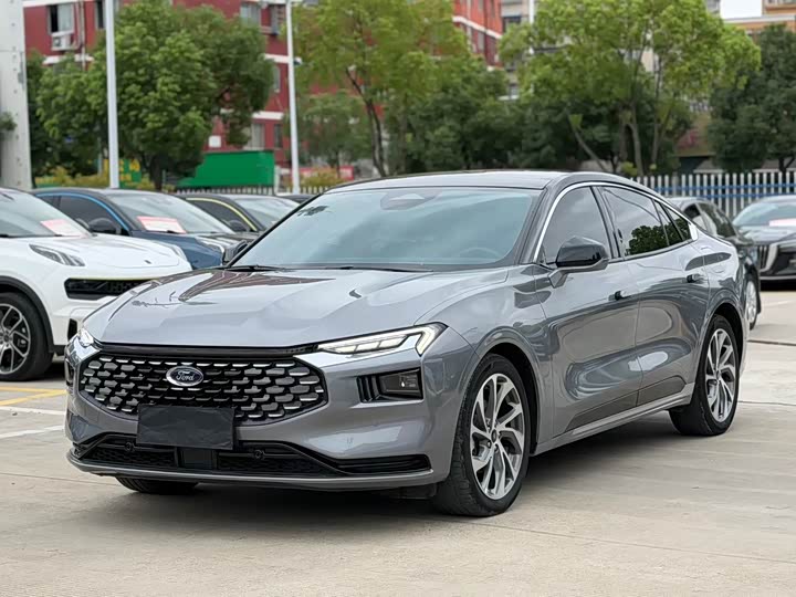 Фото 1 - Ford Mondeo