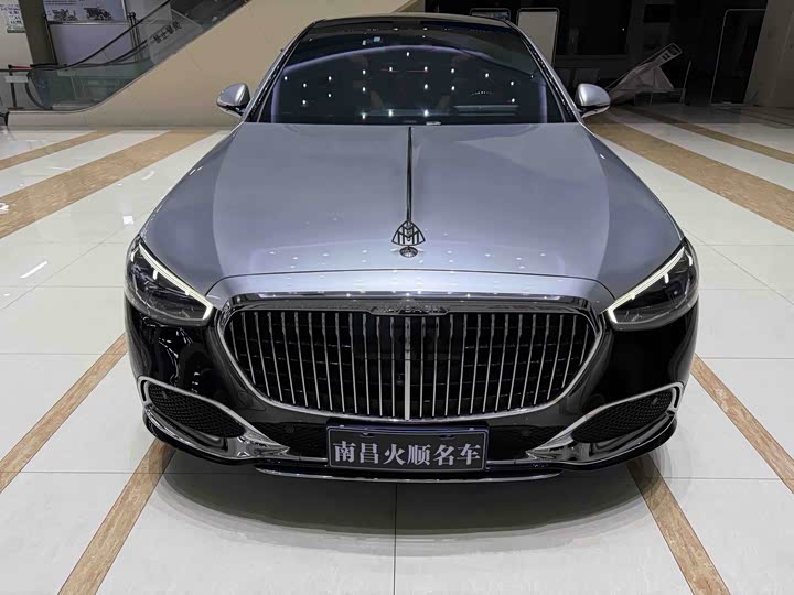 Фото 3 - Mercedes-Benz Maybach S-Class